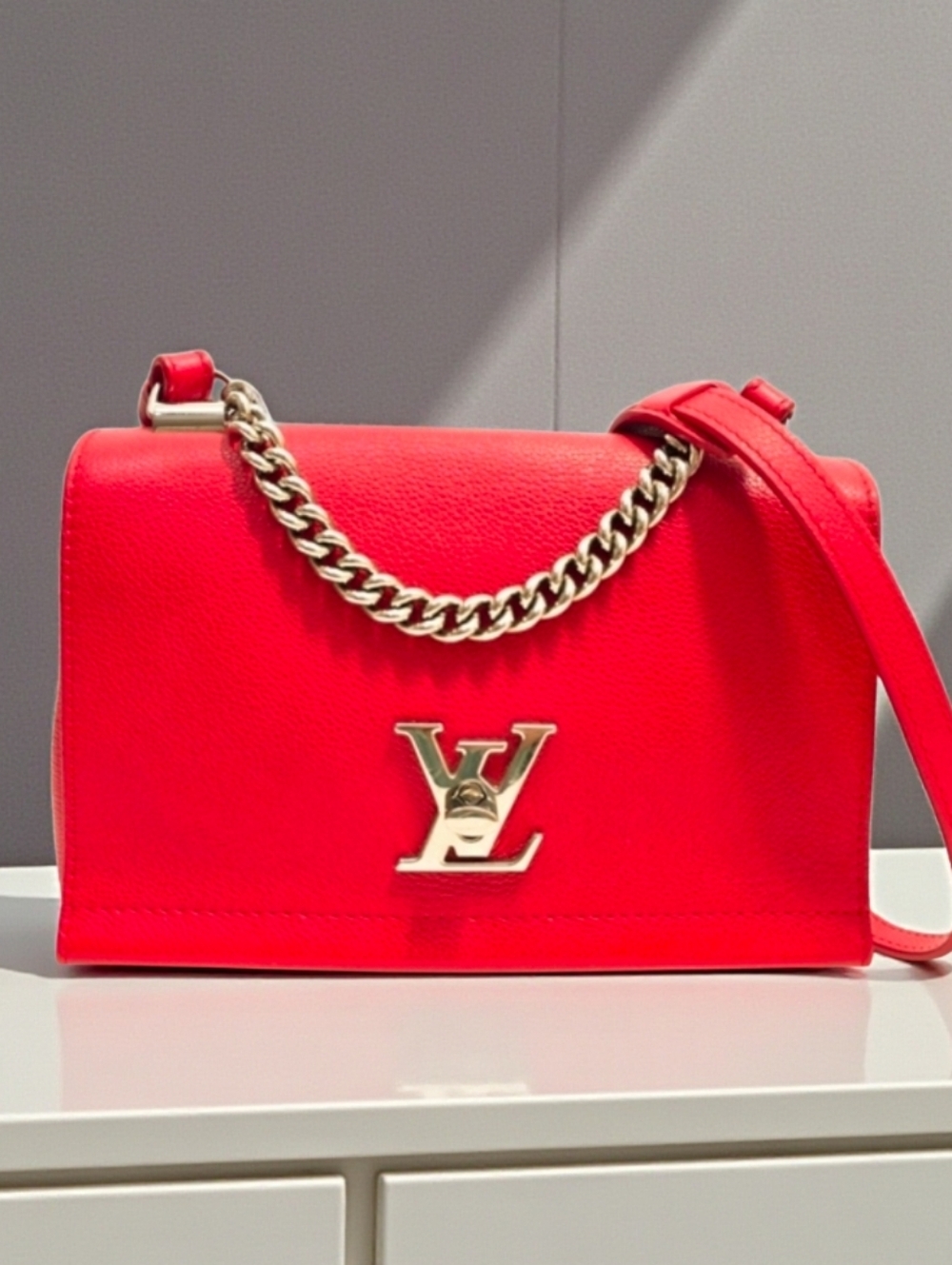 ✨️Authentic Louis Vuitton Flap Lockme ll BB crossbody
